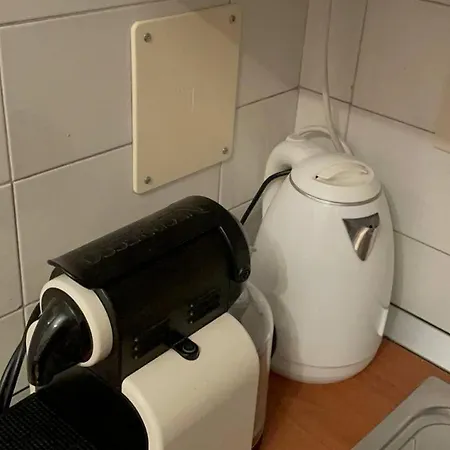 Metro Lanza Palace Aparthotel